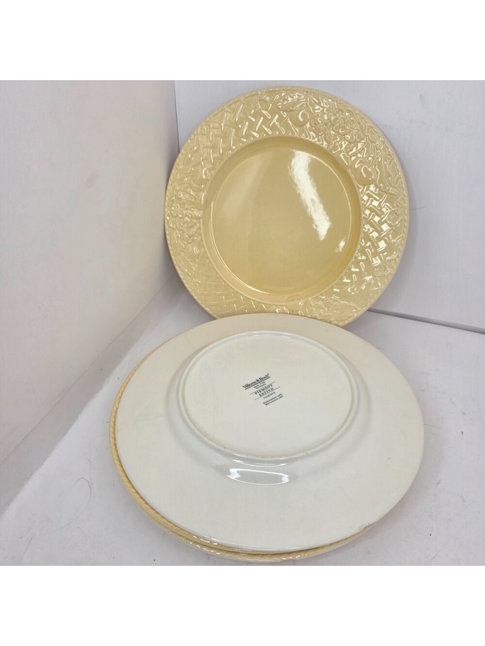Villeroy & Boch Piemont Estivo 4 pc. Dinner Plates 11 1/8'' Embossed Fruit